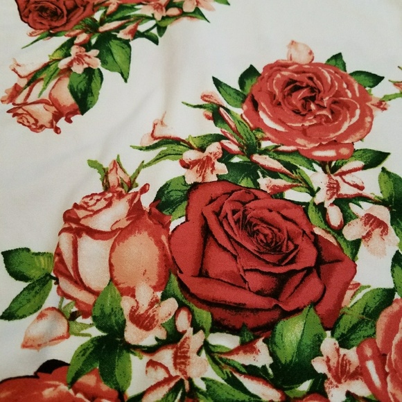 Ivory Rose Floral Swing Midi Dress - Picture 4 of 4